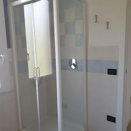 Emilio House 3*